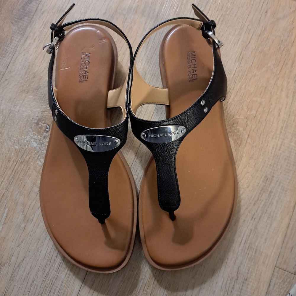 Michael Kors Black T-Strap Sandals with Brown/Tan Footbed Women's Size 8.5